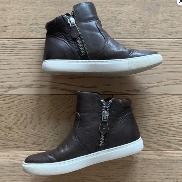 Gentle Souls by Kenneth Cole Women's Carter Mid-Top Sneaker 6 - Picture 1 of 6